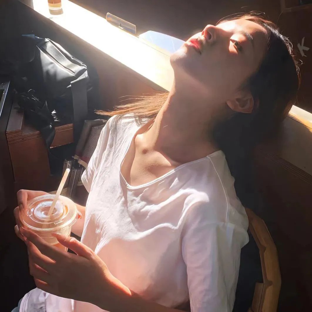 傻白甜的霸总老公